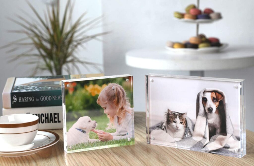 5x7 Inches Acrylic Picture Frame, Double Sided Clear Frameless Photo Frame with Magnetic Desktop Transparent