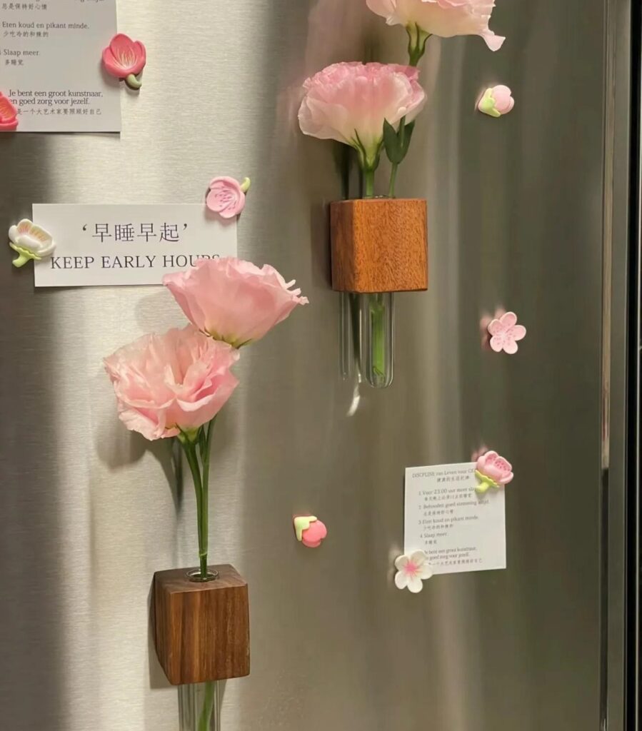 Flowers can be inserted into the refrigerator magnets